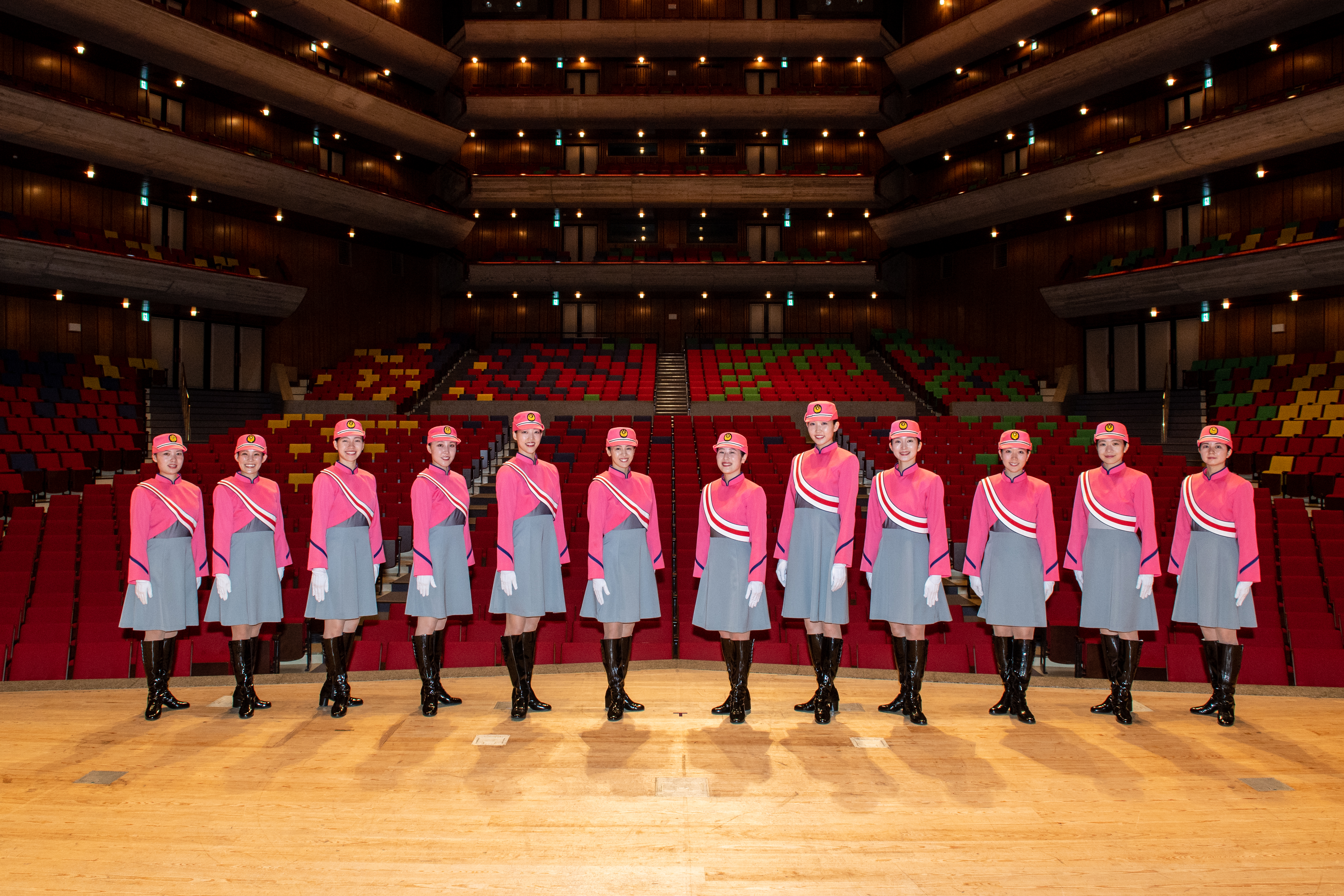 警視庁音楽隊カラーガードの画像