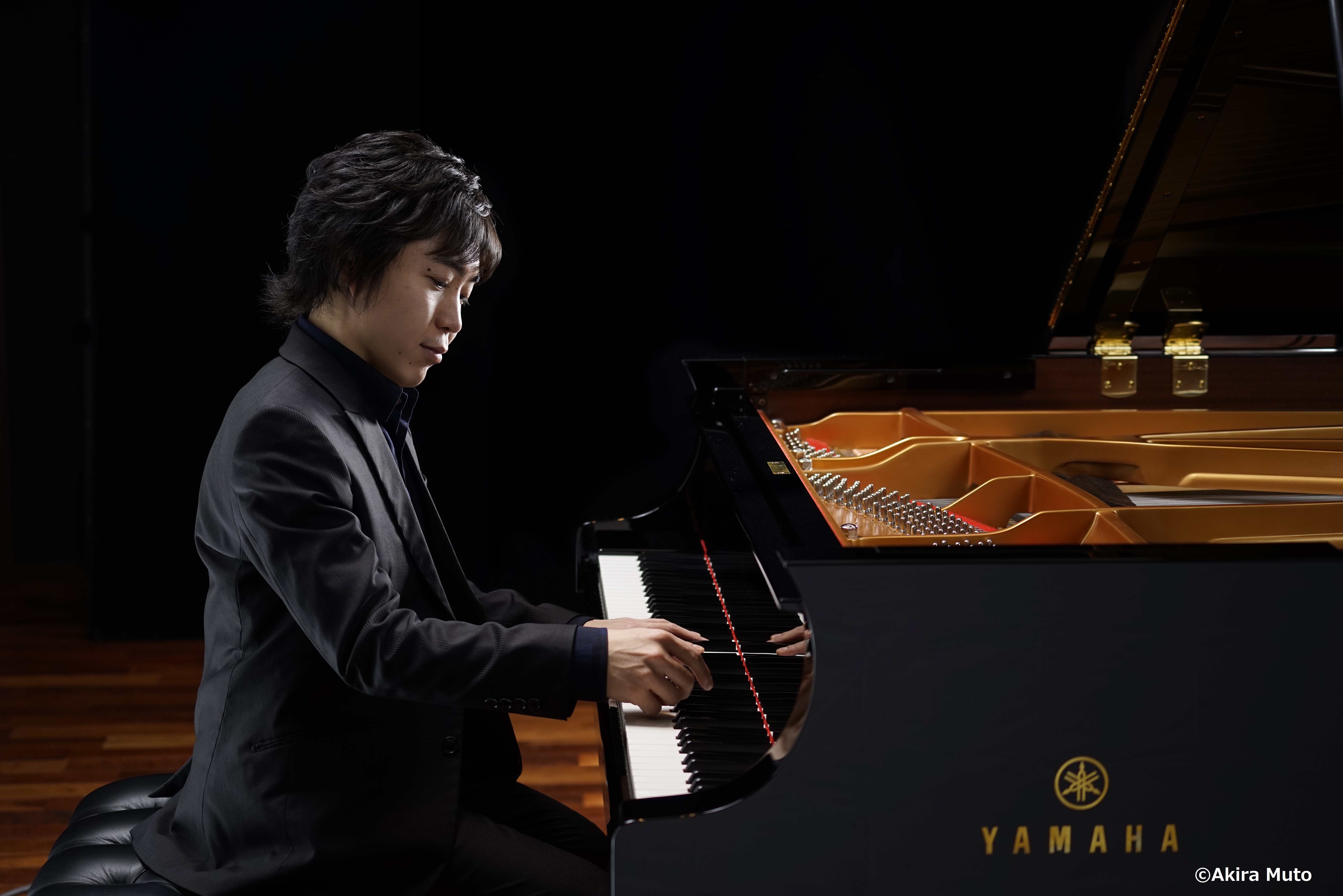 黒岩航紀の画像